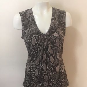 Animal print NY&Co top